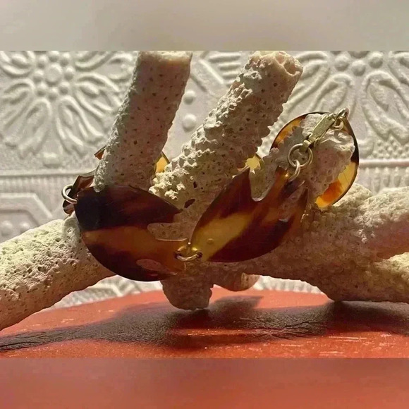 Vintage Tortoise Shell Angel  Fish Link Bracelet 1/20 12k GF - Picture 3 of 6